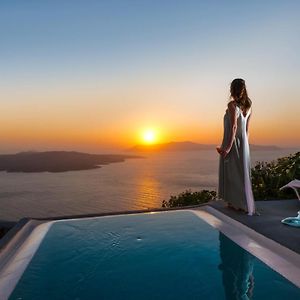 Adamant Suites (Adults Only)